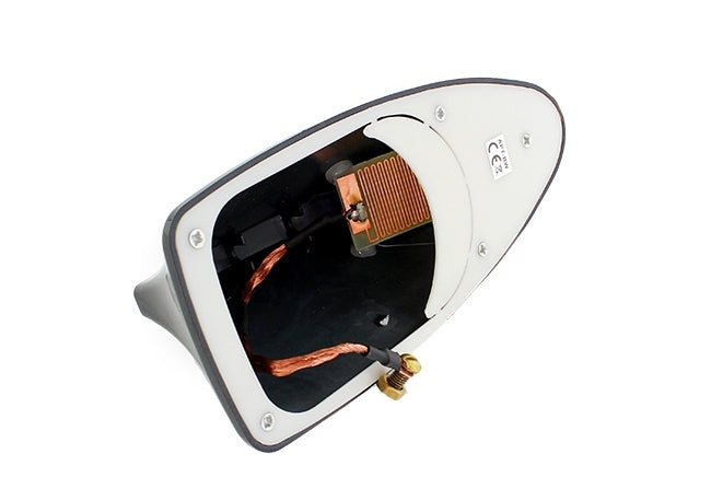 Antena auto activa AM - FM tip "SHARK TAIL" culoare ALB